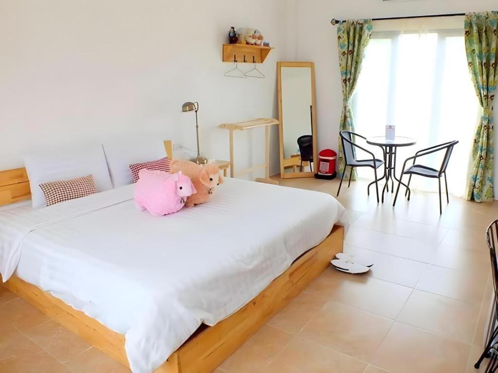 Villa Tuscany Country Resort Suan Phueng Exteriör bild