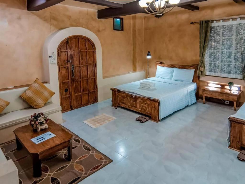 Villa Tuscany Country Resort Suan Phueng Exteriör bild