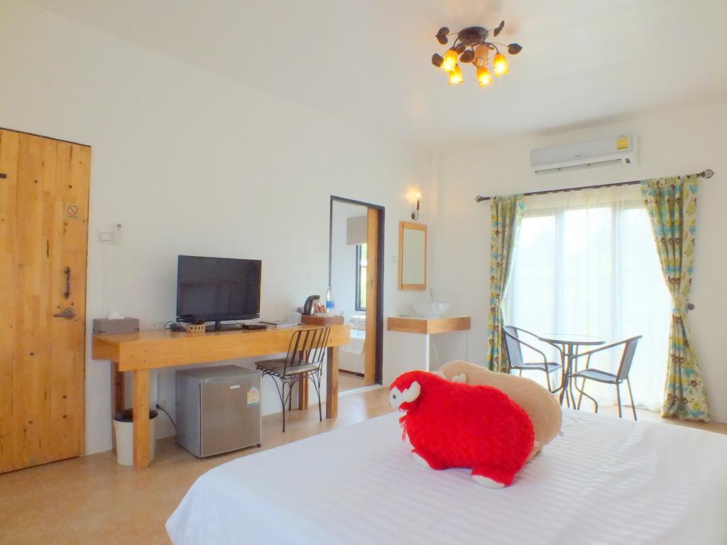 Villa Tuscany Country Resort Suan Phueng Exteriör bild